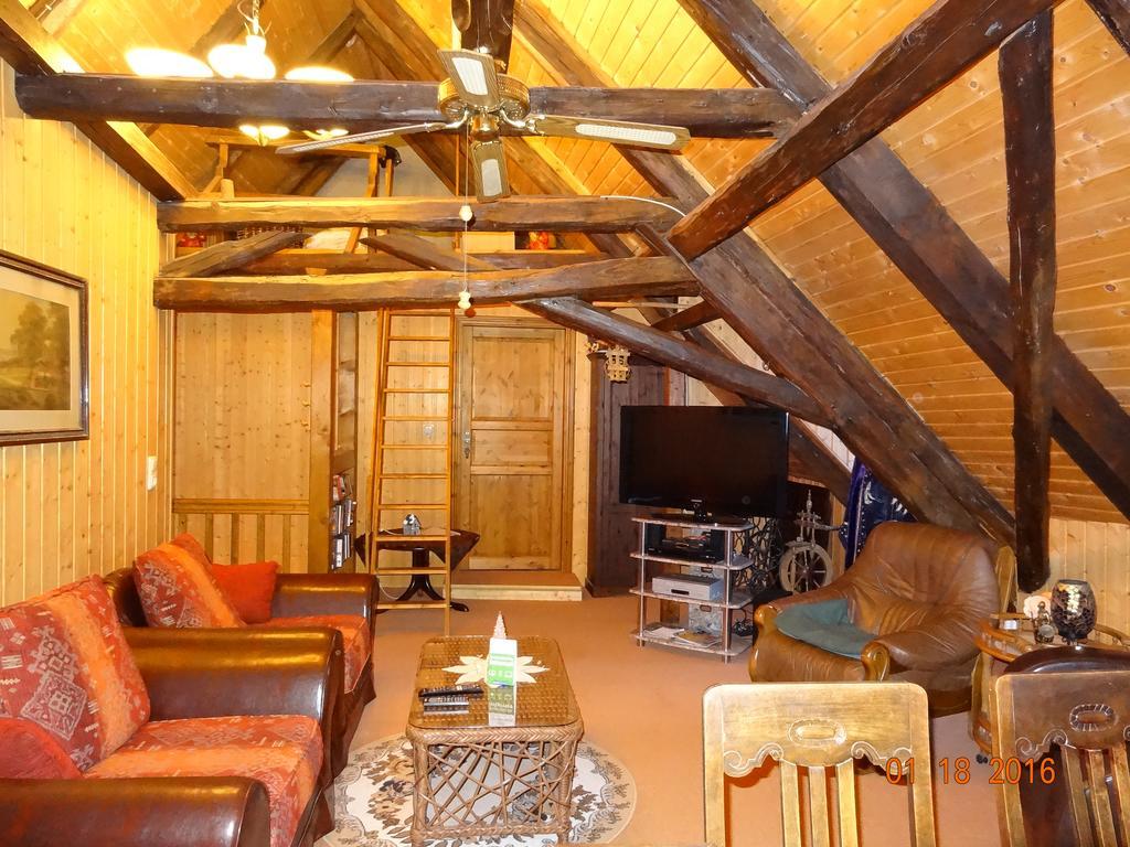 Ferienwohnungen im Fachwerkhaus Quedlinburg Zimmer foto